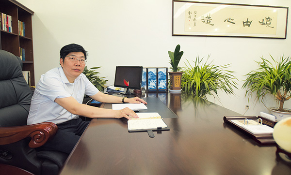 董事長致辭(圖1) 董事長致辭(圖1)
